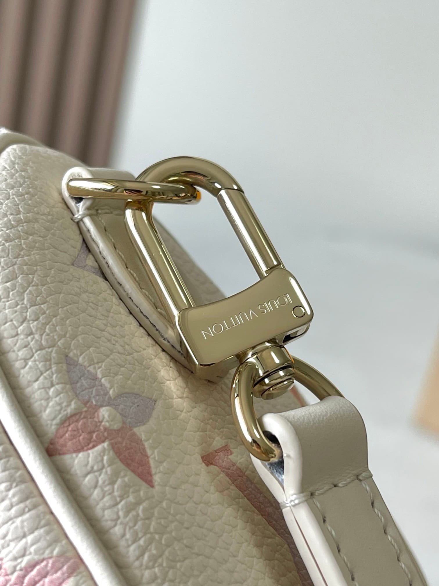 Louis Vuitton Nano Speedy Pastel - Image 6