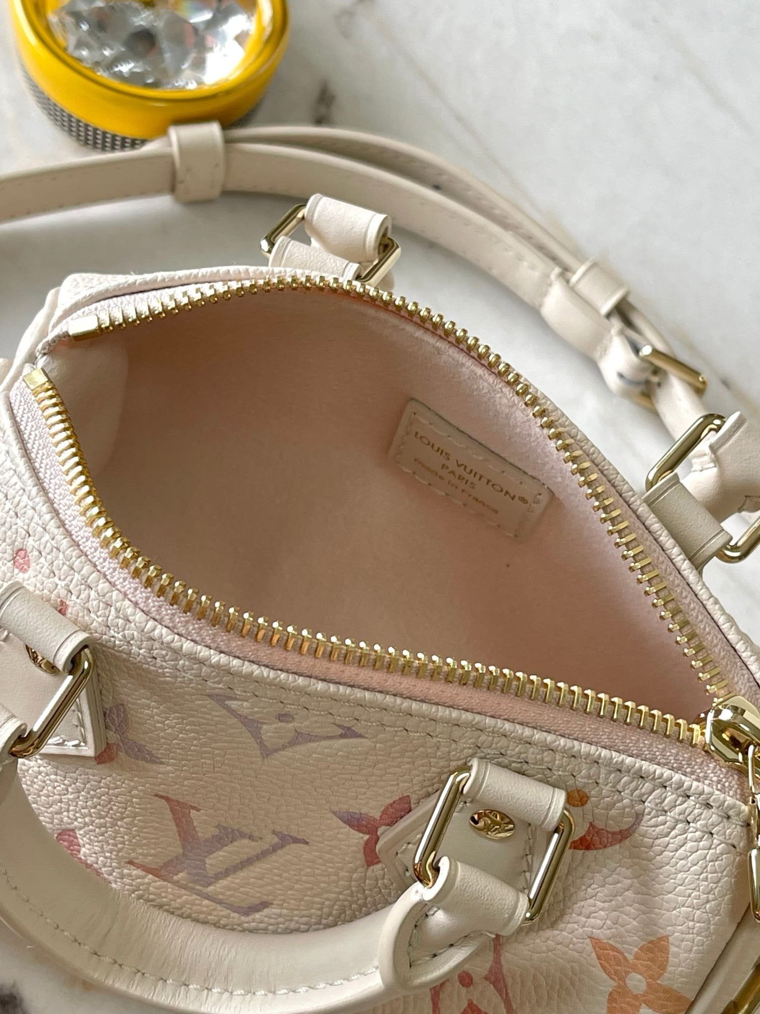 Louis Vuitton Nano Speedy Pastel - Image 9