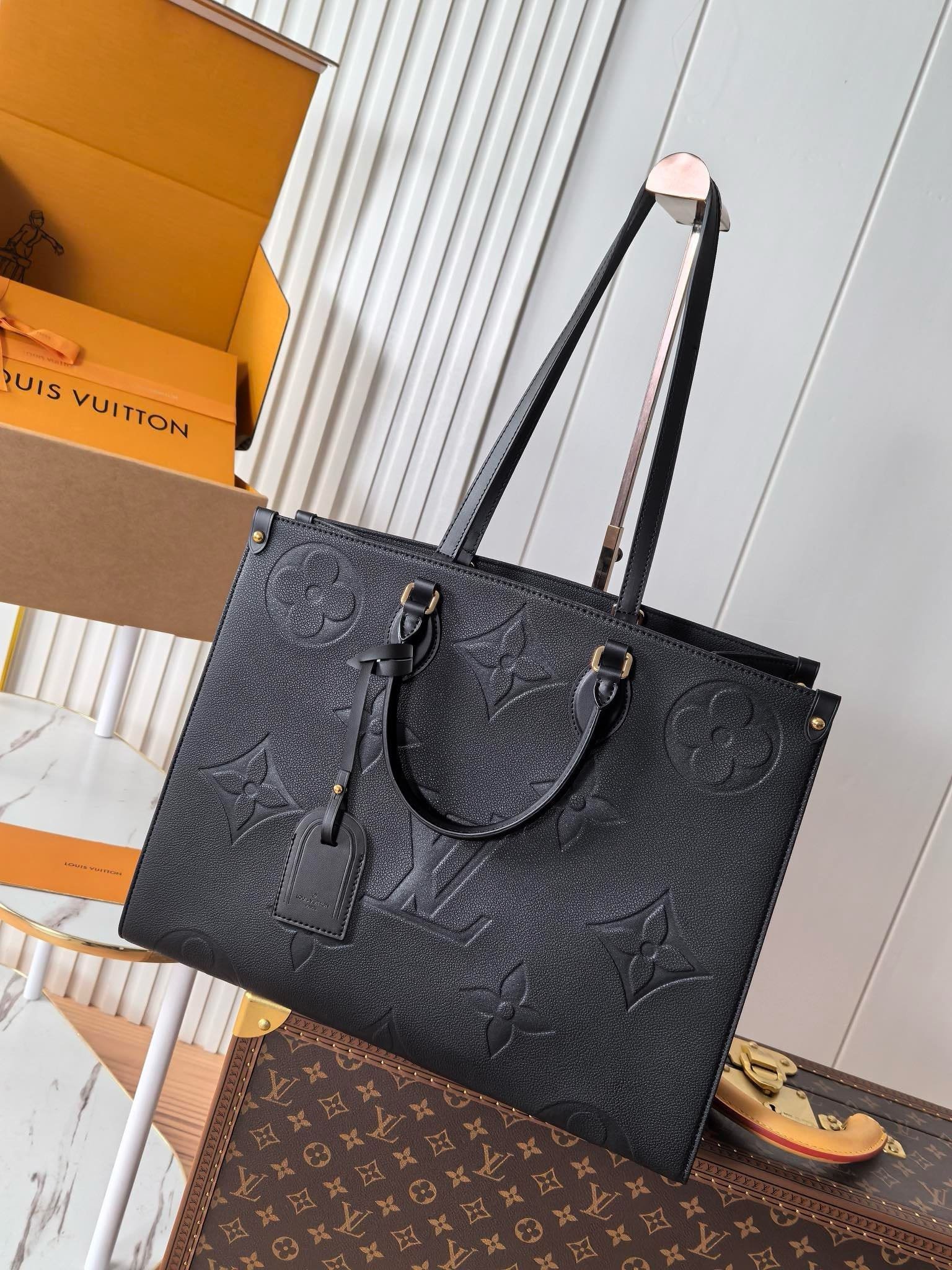 Louis Vuitton OnTheGo GM Giant Empreinte - Image 6