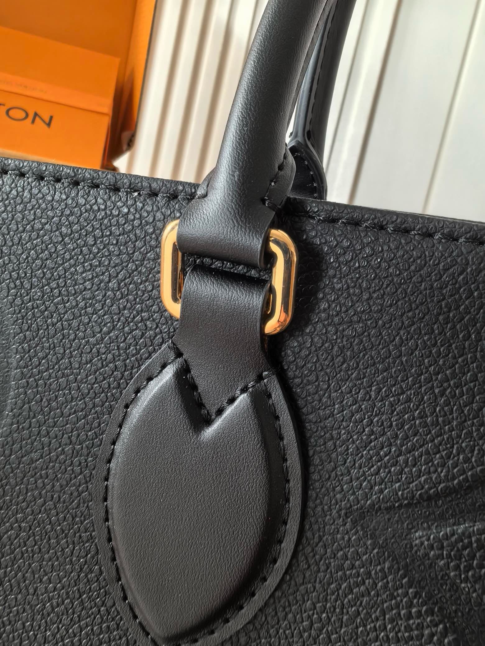 Louis Vuitton OnTheGo GM Giant Empreinte - Image 8