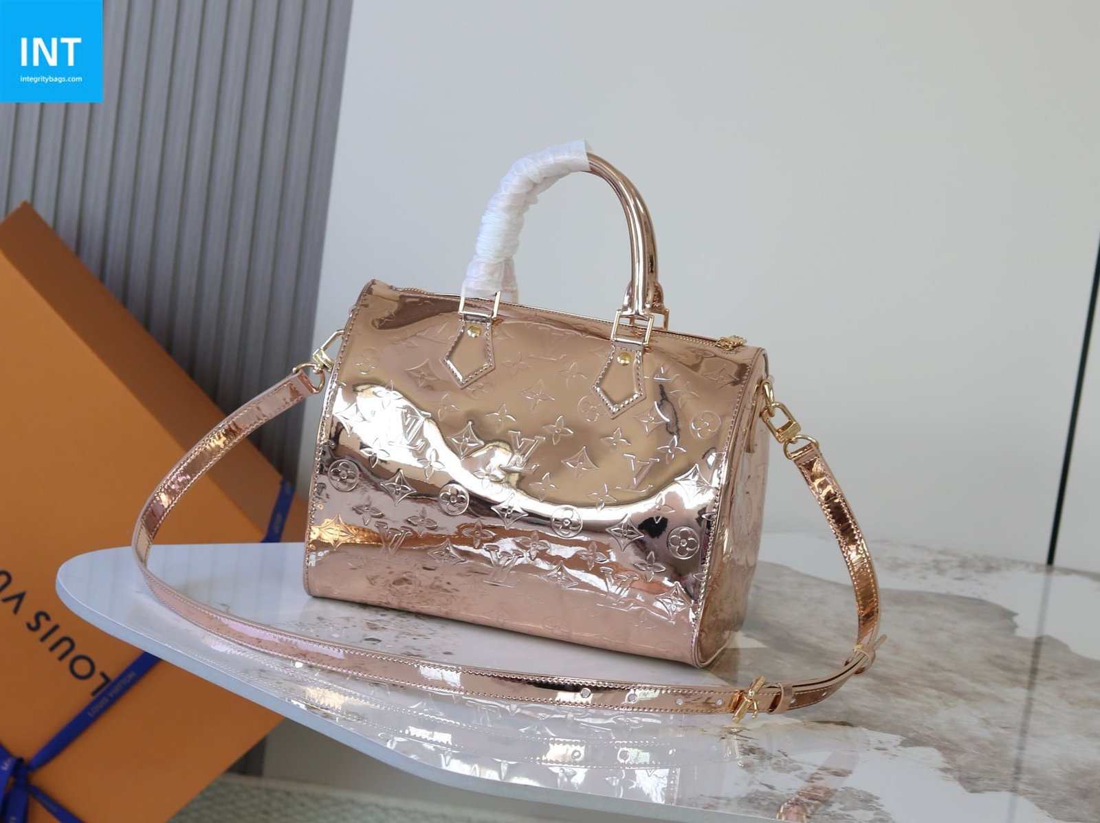 Alternative view of Louis Vuitton Speedy 25 Miroir Coated