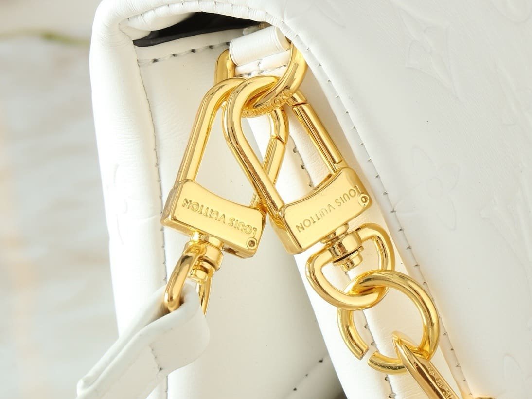 Louis Vuitton Pochette Coussin Cream - Image 8