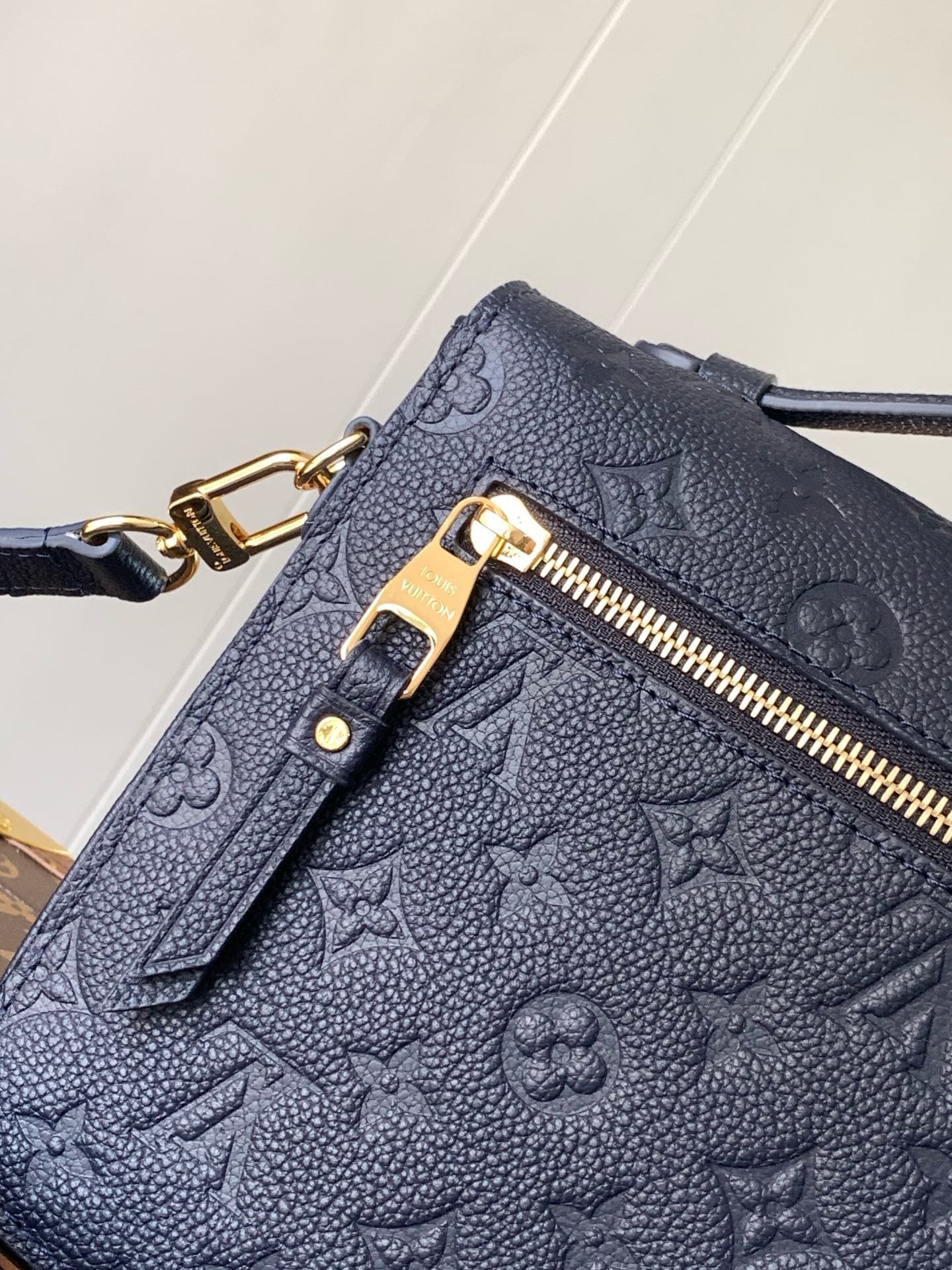 Louis Vuitton Métis Navy Blue Empreinte - Image 7