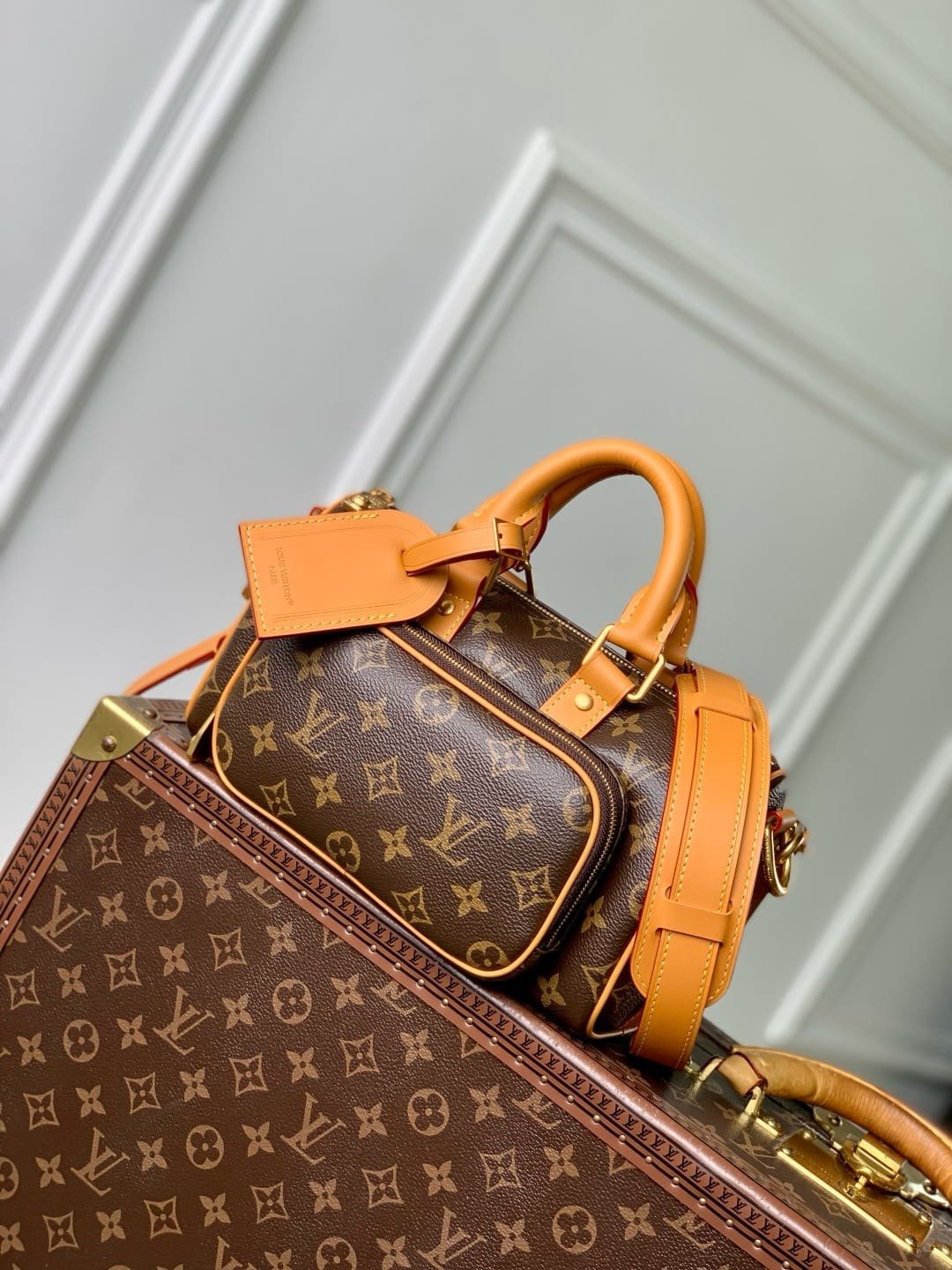 Alternative view of Louis Vuitton M14981 Keepall 25 Cargo
