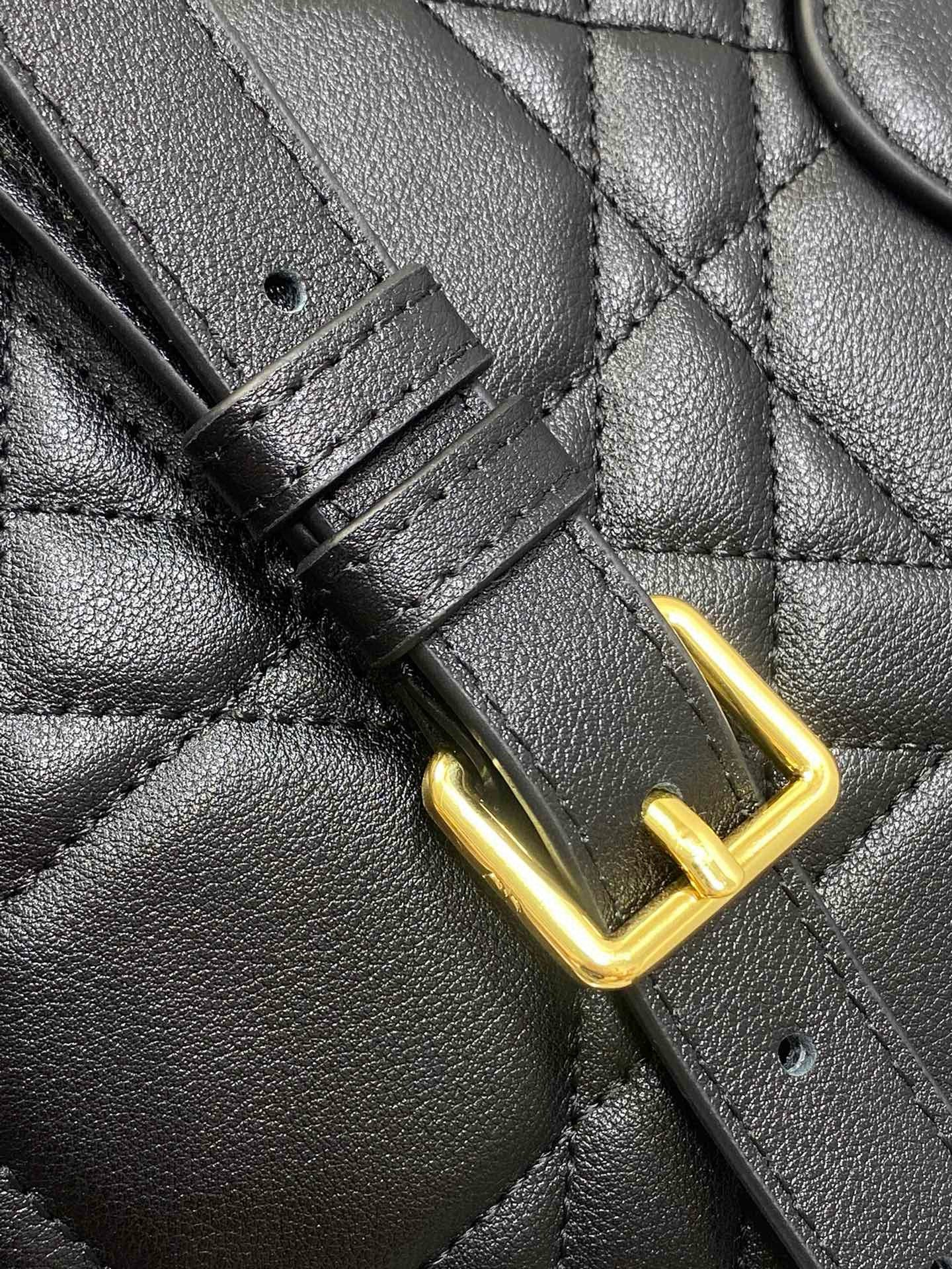 Dior Groove 25 Black Calfskin Gold Hardware - Image 7