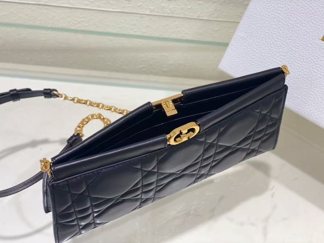 Dior Series Black Lambskin Quilted Chain Clutch - Image 7