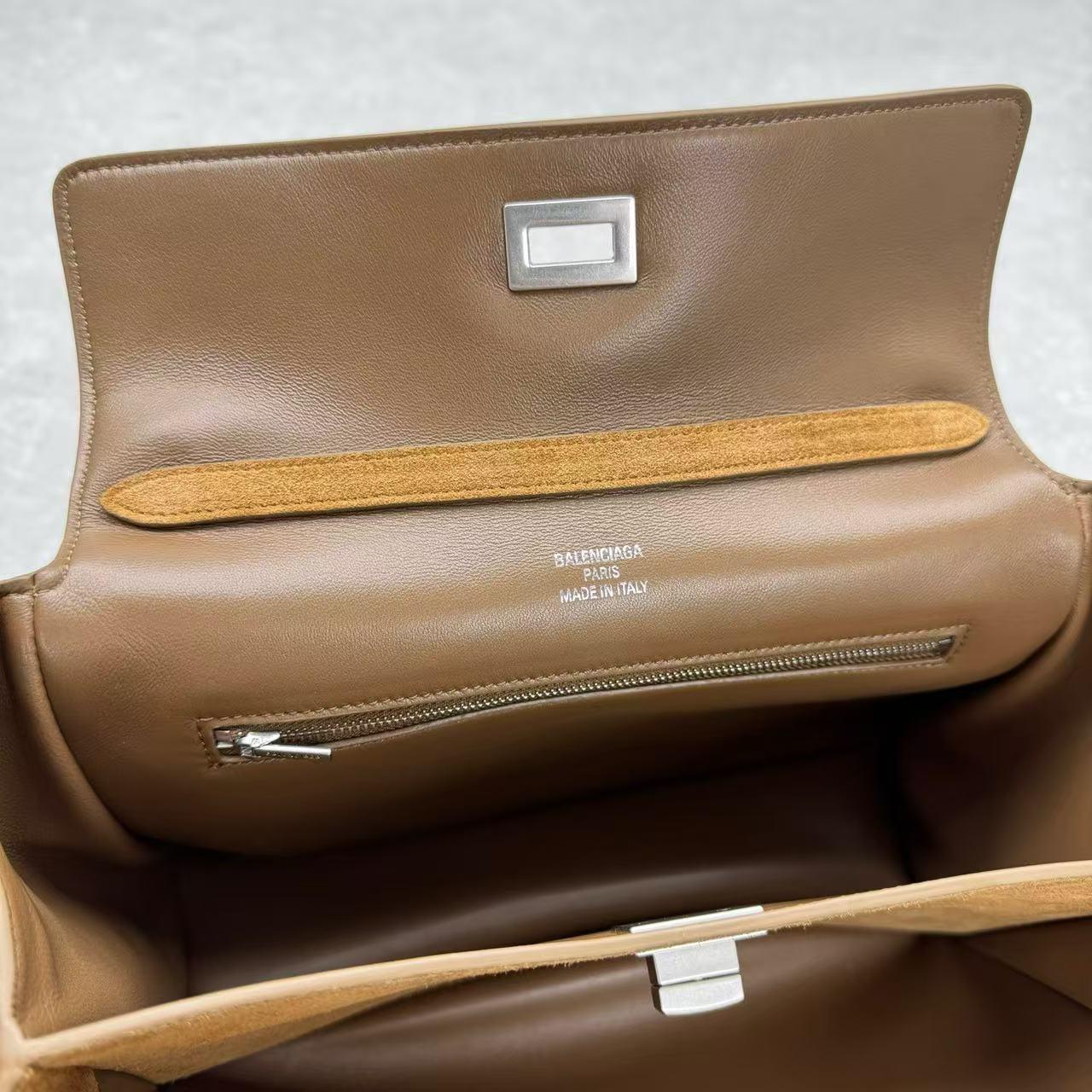 Balenciaga Rodeo Small 29cm Brown Suede - Image 6