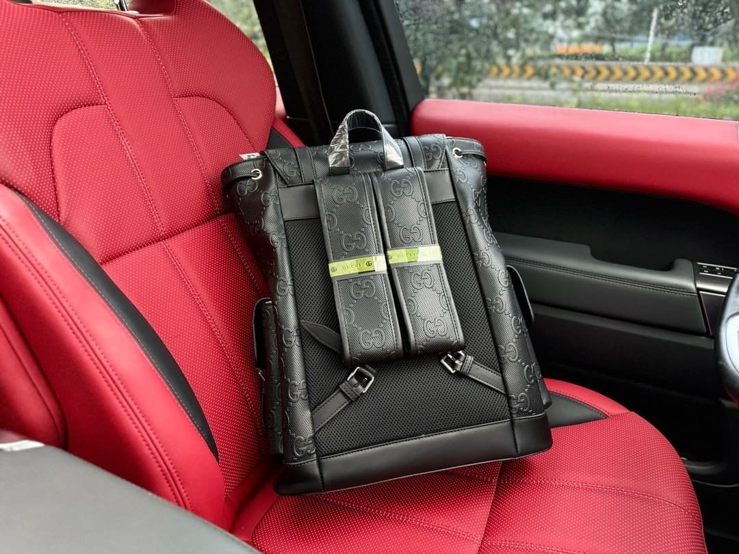 Gucci GG Leather Backpack - Image 3