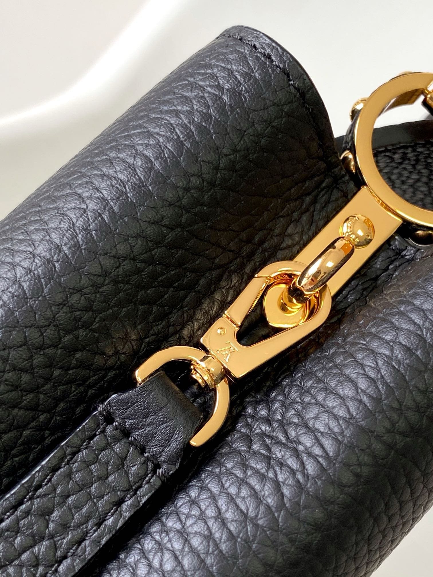 Louis Vuitton M23943 Capucines Mini - Image 6