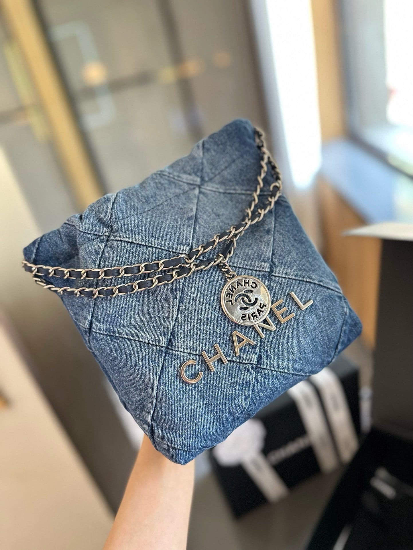 Alternative view of CHANEL 22 mini handbag