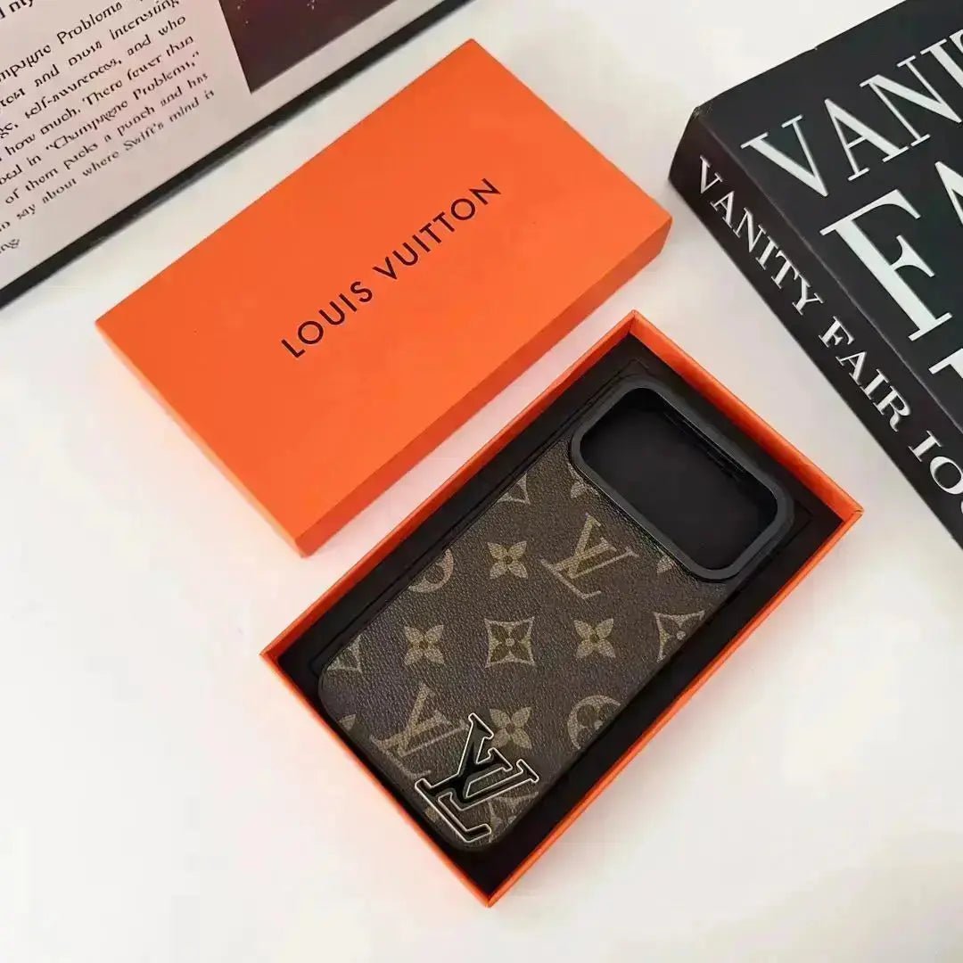 LV Damier Graphite Canvas Logo Phone Case - Image 3