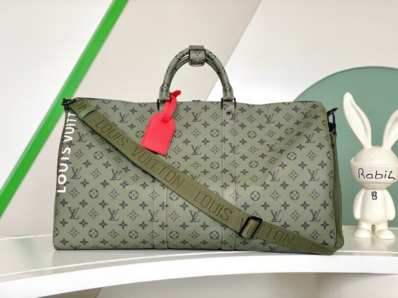 Alternative view of Louis Vuitton M23963 Keepall Bandoulière 55