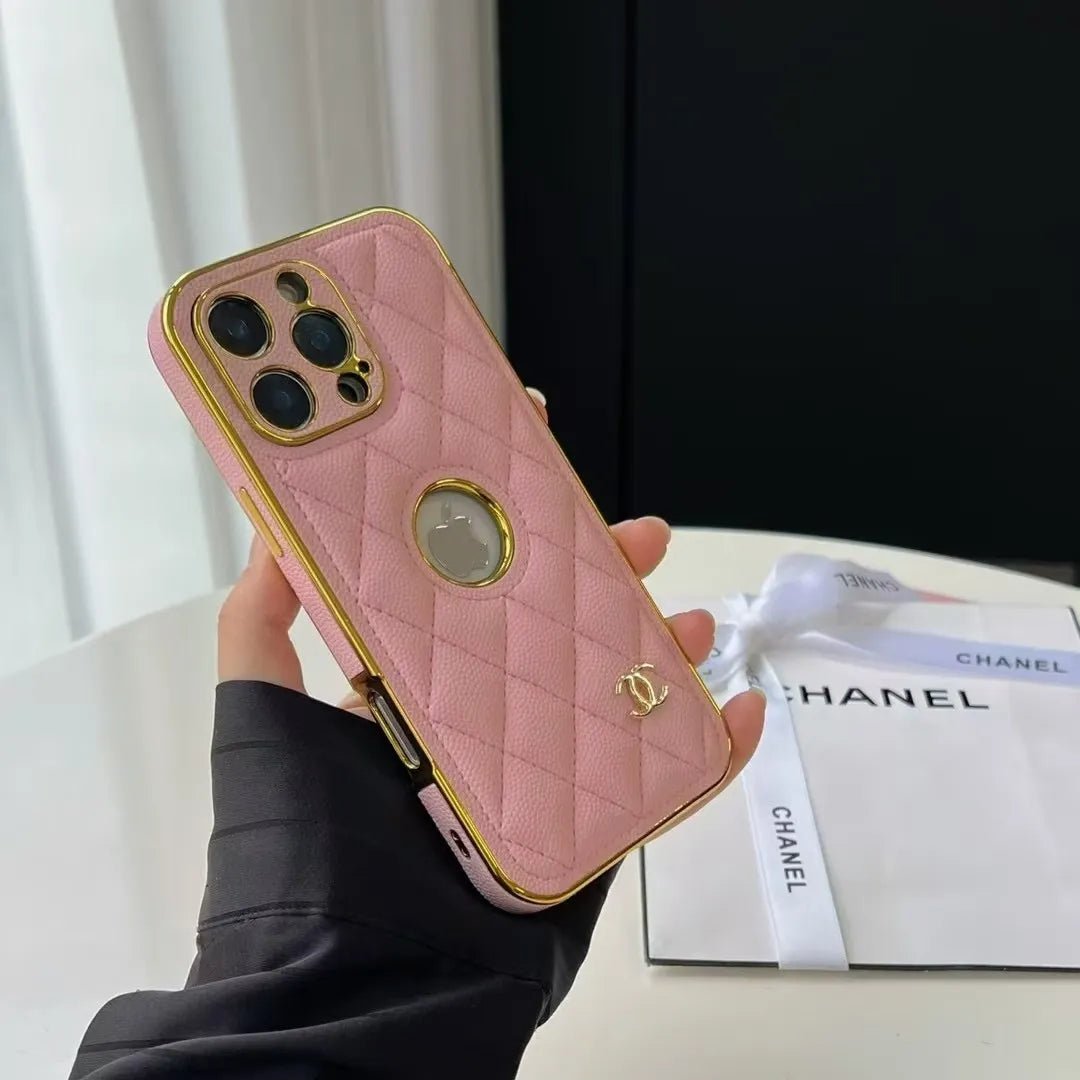 Chanel Metallic Quilted Phone Case - Image 5
