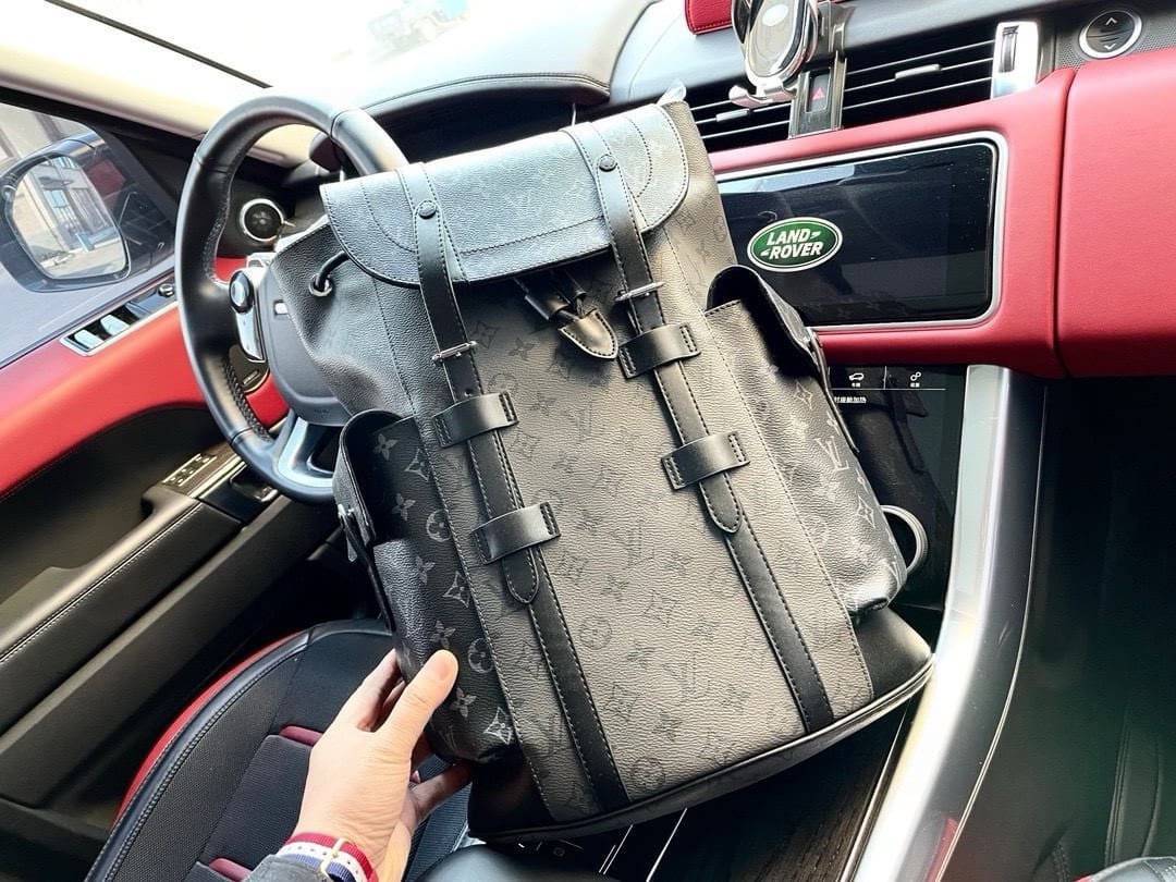 Alternative view of Louis Vuitton Christopher MM Eclipse