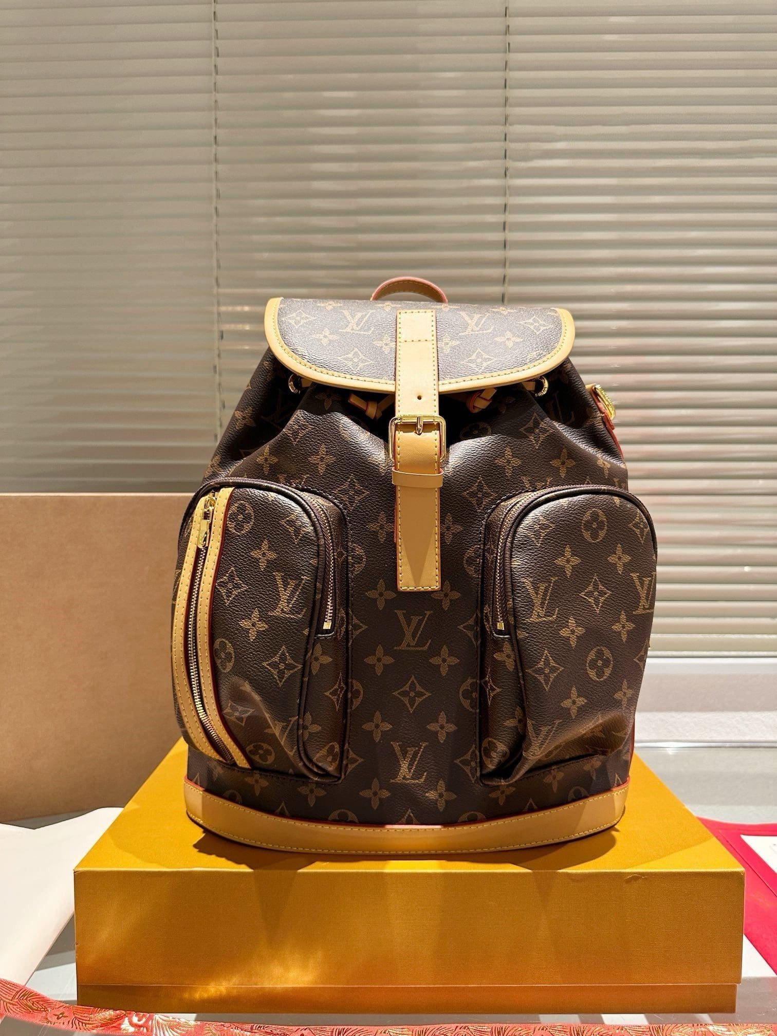 Alternative view of Louis Vuitton Montsouris Classic Backpack