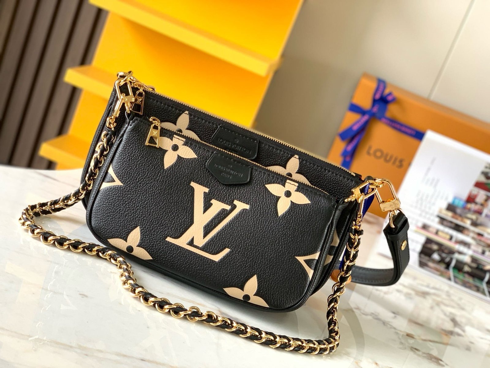 Louis Vuitton Multi Pochette Accessoires - Image 8