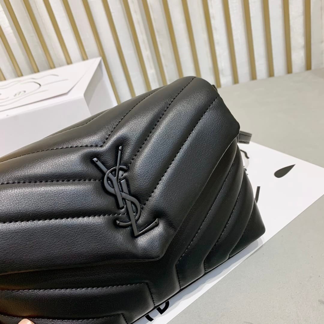 Saint Laurent Loulou Toy Strap Bag In Quilted Y Black With Black Hardware 20Cm - Image 4
