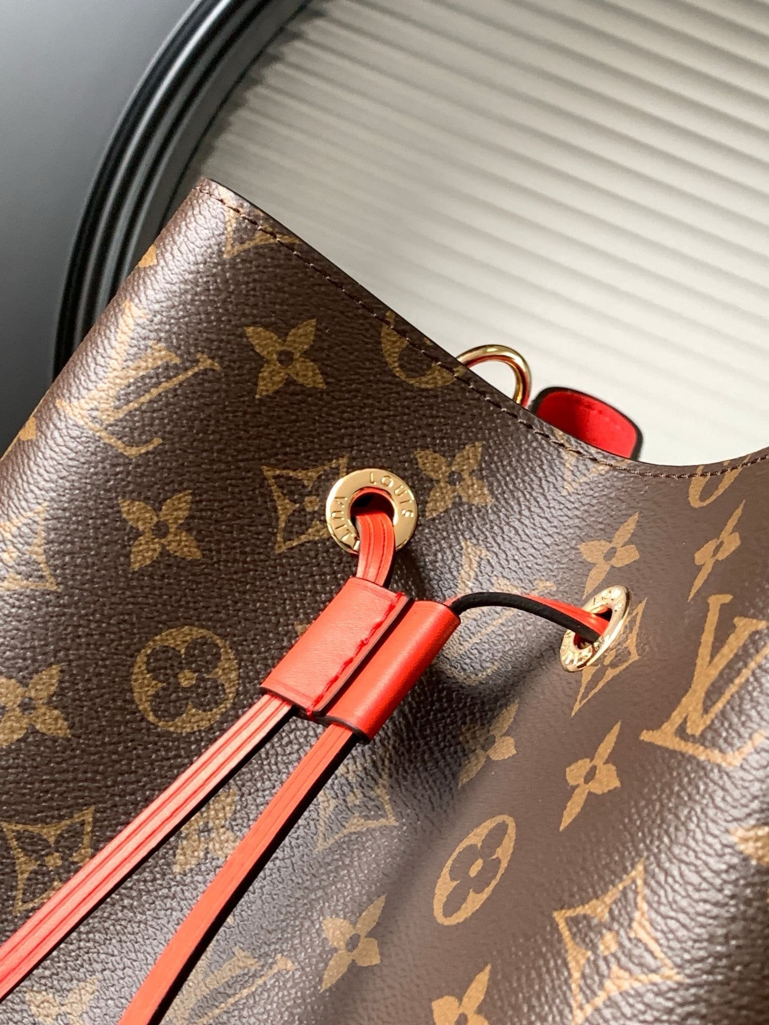 Louis Vuitton Noe MM Red Monogram - Image 7