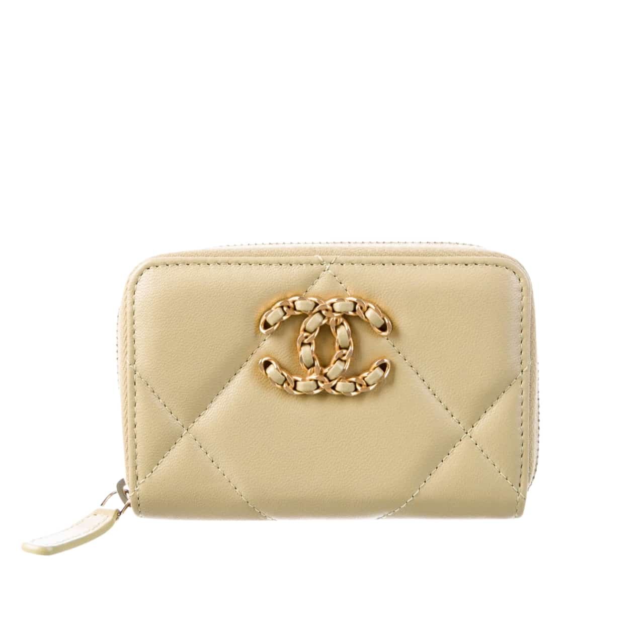 Chanel 19 Card Holder With Zipper Leather Beige Wallet 10Cm