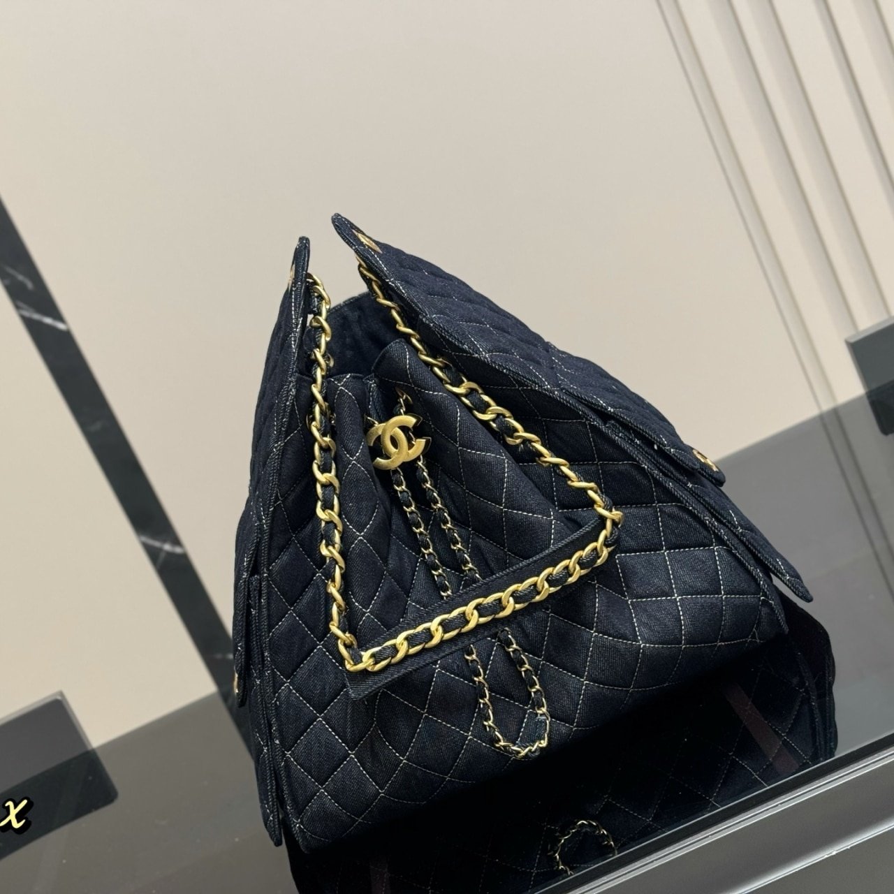 Alternative view of Chanel 25 Medium Bag Shoulder Handbag Denim Dark Blue 34Cm