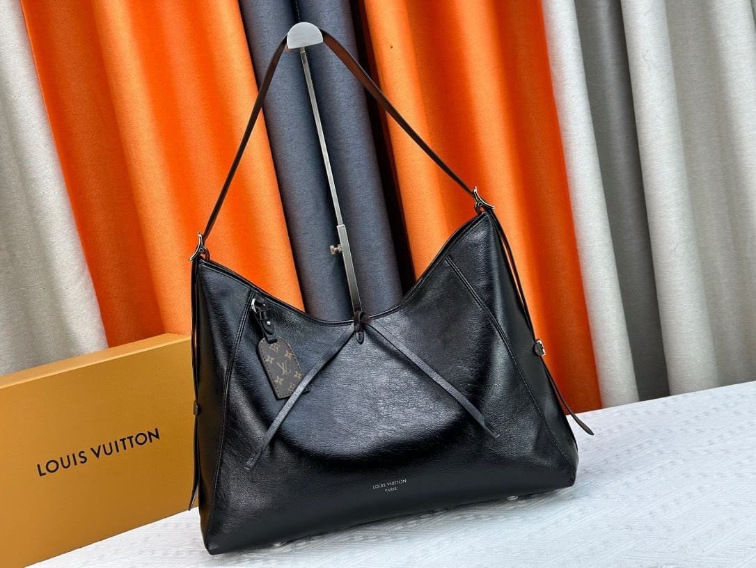 Louis Vuitton CarryAll Dark MM Lambskin - Image 3