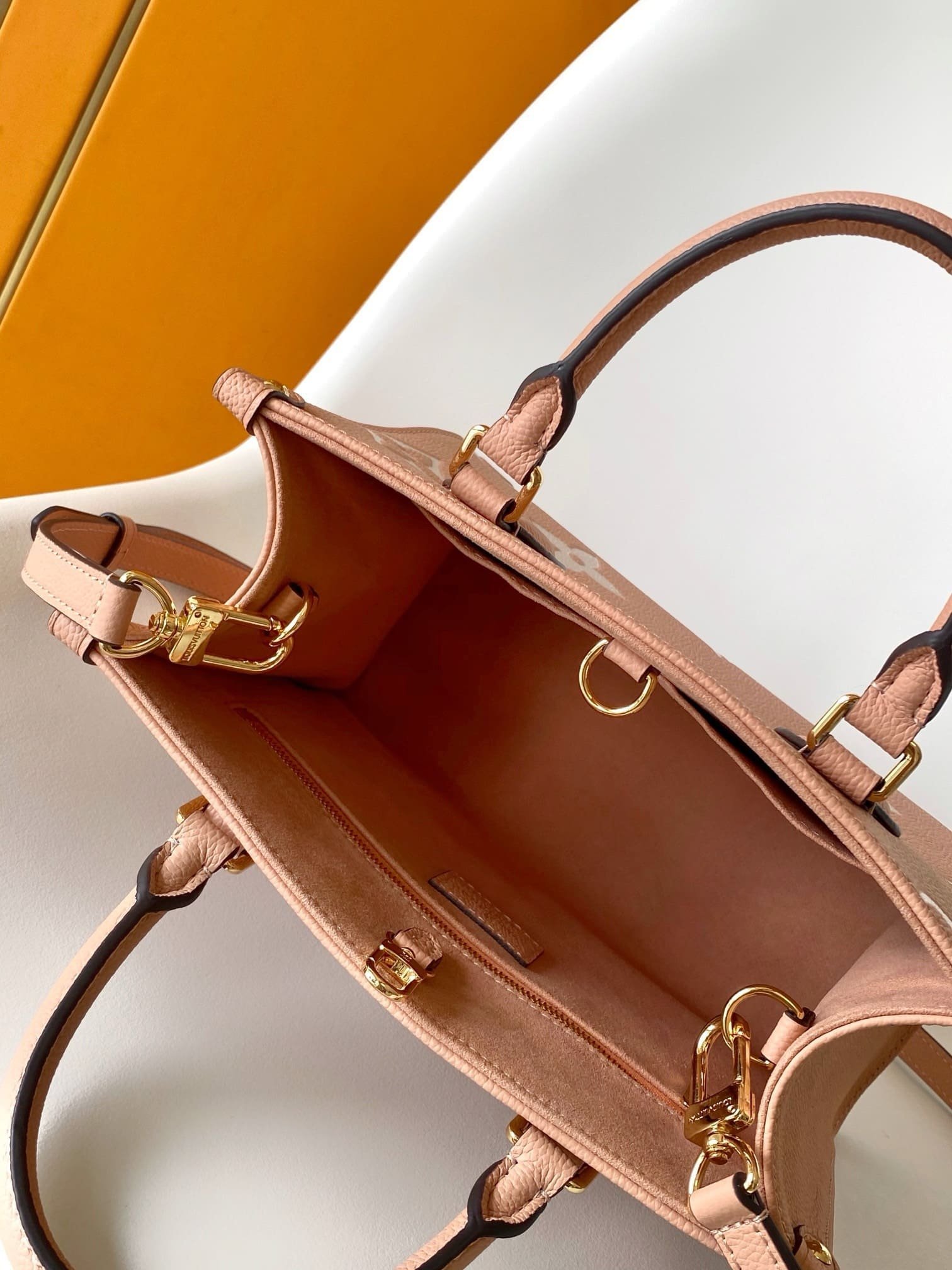 Louis Vuitton OnTheGo PM Embossed - Image 10