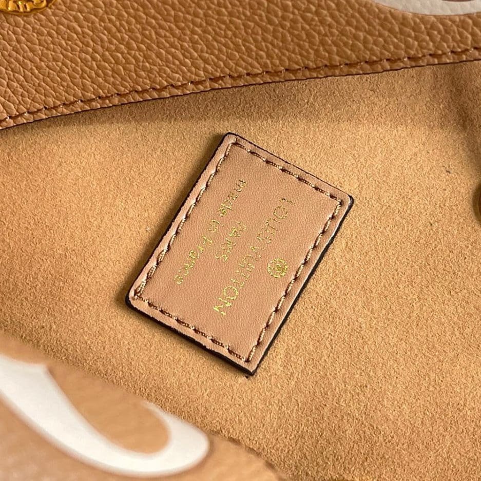 Louis Vuitton NeoNoe MM Empreinte - Image 4