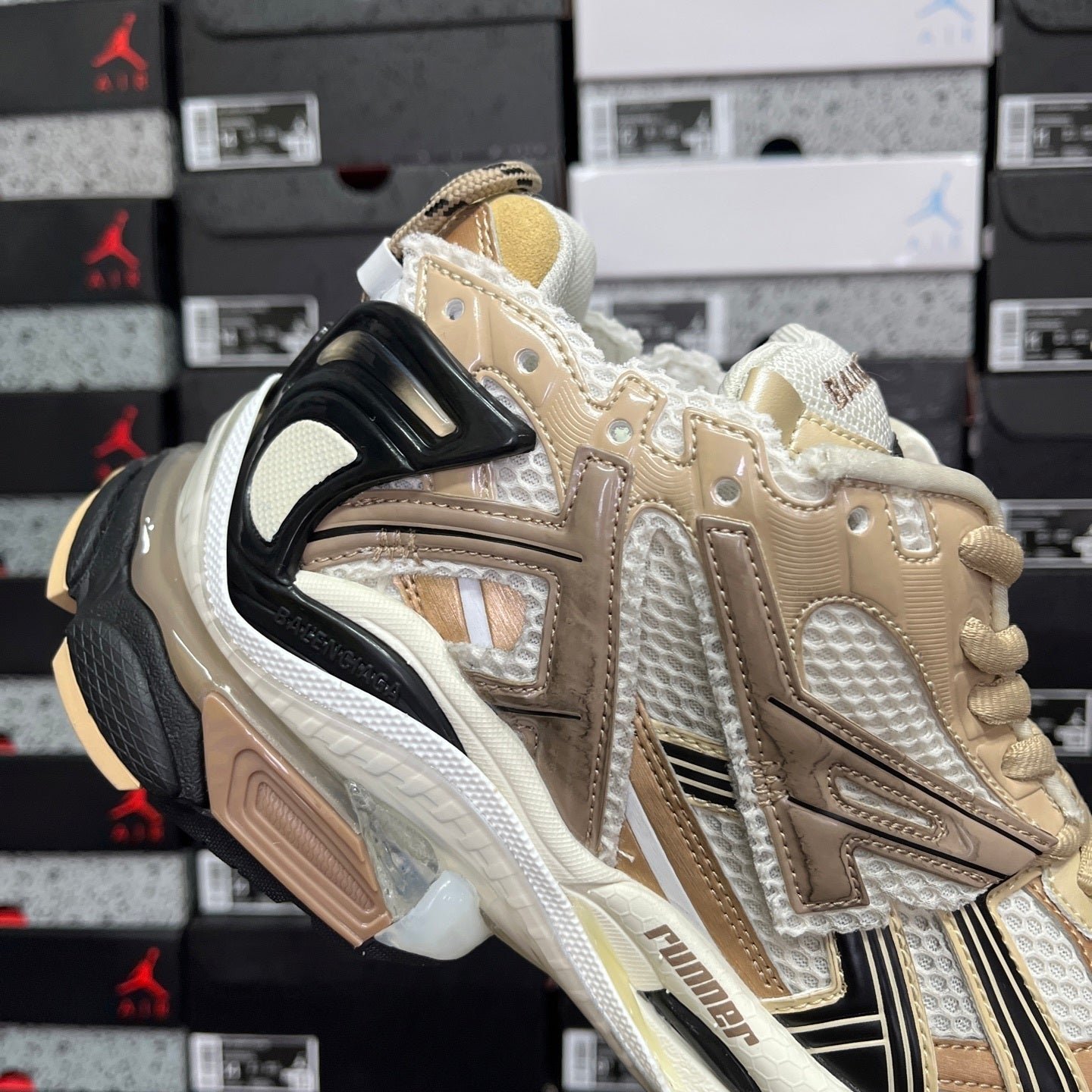 Alternative view of Balenciaga Runner 7.0 Bronze White Black