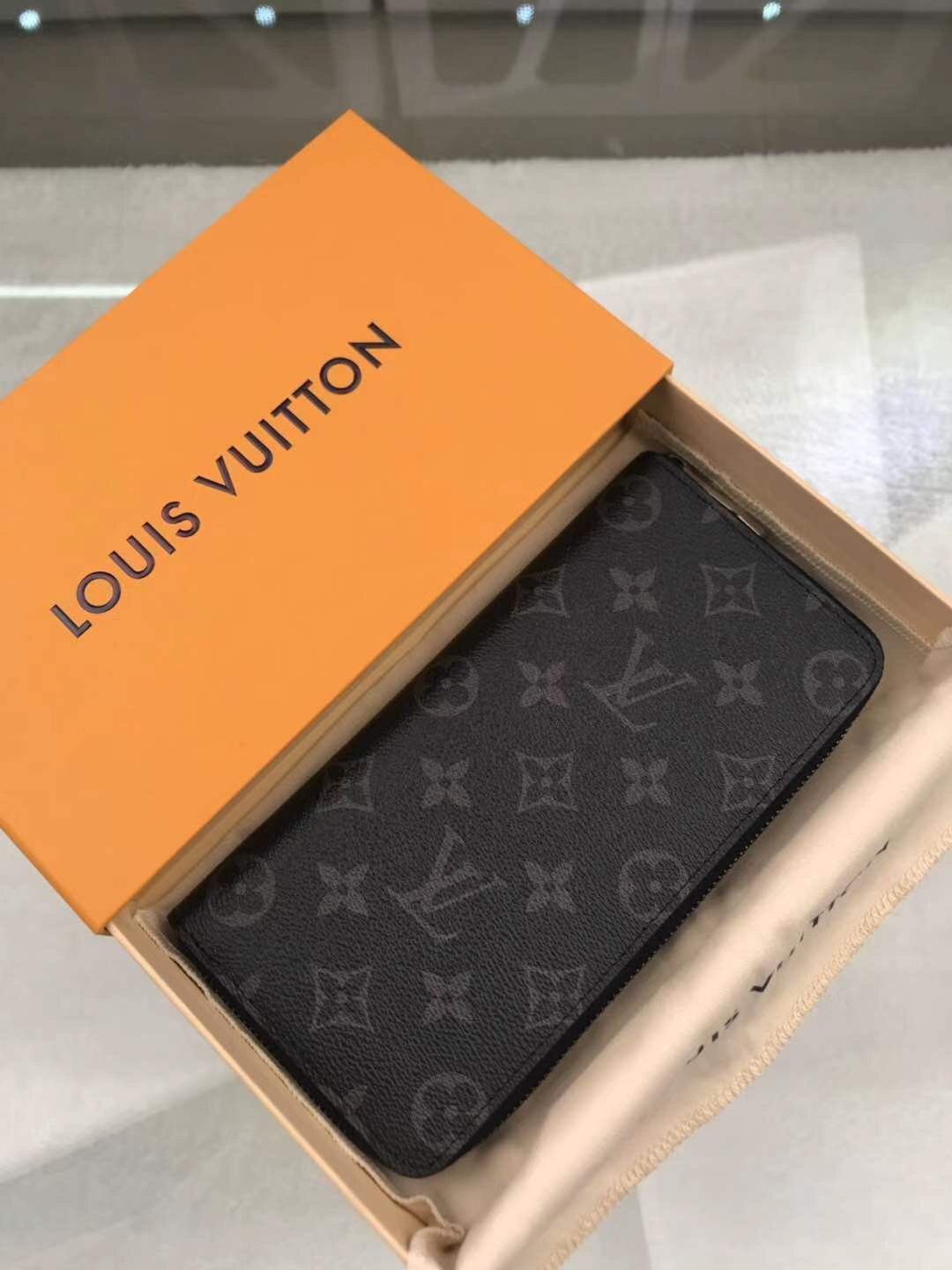 Louis Vuitton Zippy Wallet Vertical Canvas Black For Men, Men's Wallet 7.9in/20cm LV M62295 - TEMAFES