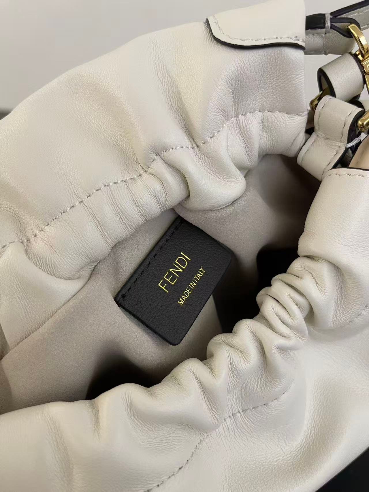 Fendi Mamma Baguette Small Sheepskin - Image 3