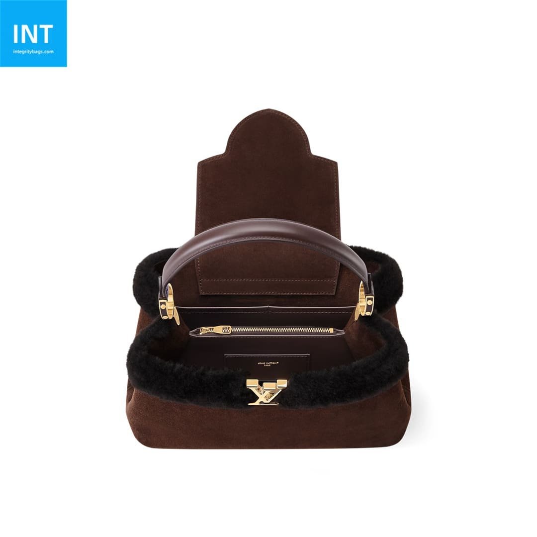 Louis Vuitton Capucines MM Souple - Image 3