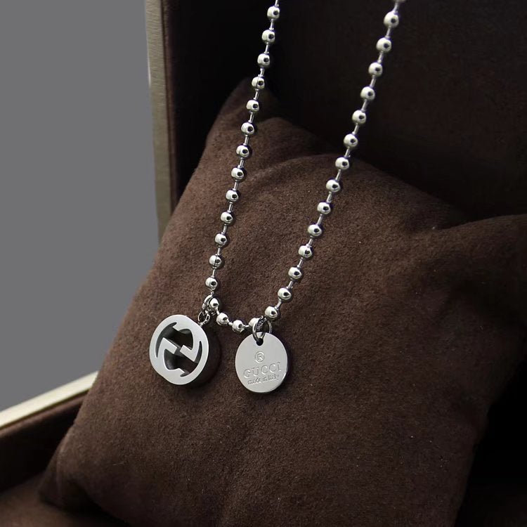 GUCCI Pearl GG Necklace - Image 3