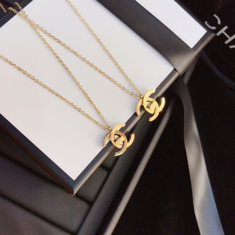Chanel Gold Smooth Solid Double C Thin Chain Necklace