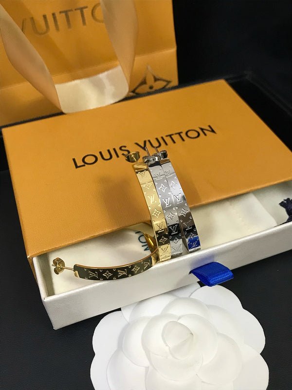 LV Monogram Cuff Vintage Bracelet - Image 5