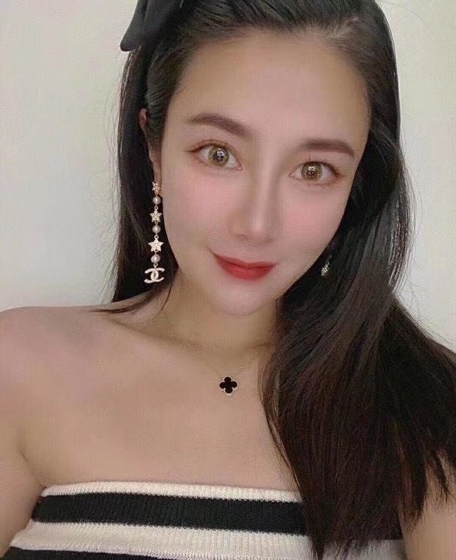 Chanel Star Pearl Long Drop Earrings - Image 6