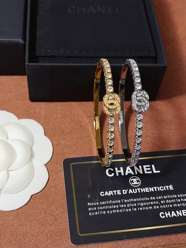 Chanel Rose Rhinestone CC Gold - Image 7