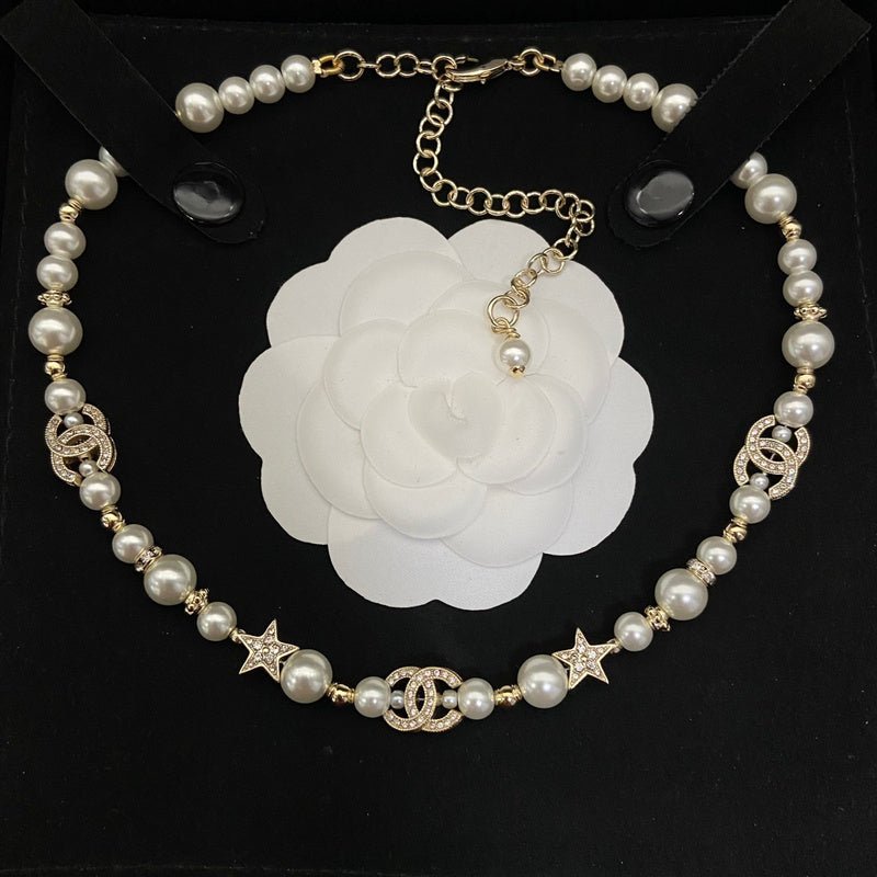 Chanel Gold Pearl Crystal Star CC Choker Necklace - Image 4