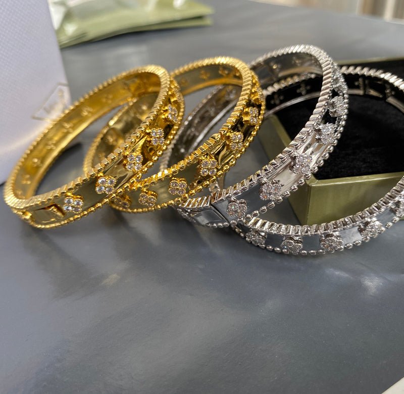 VAB30 Fashionable high quality four leaf flower bracelet gold plated Jewelry - Image 12
