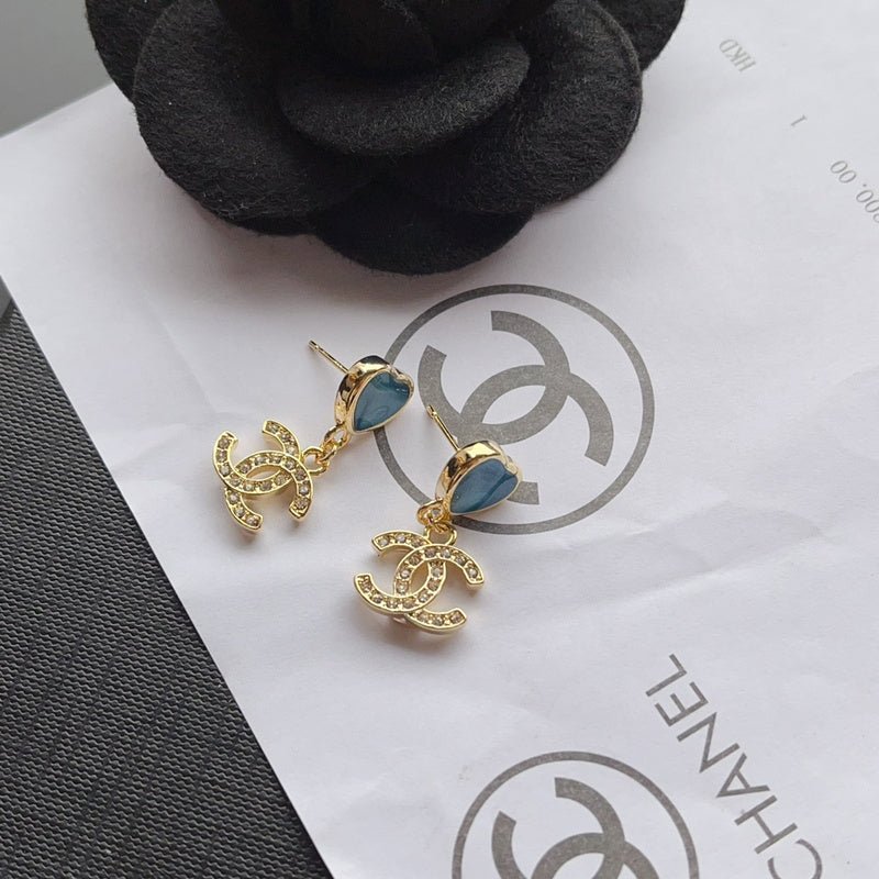 Chanel Gradient Heart Rhinestone Double C Earrings - Image 4