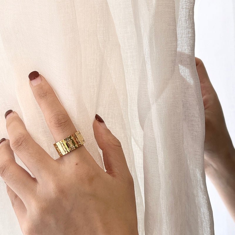 LV Pave Monogram Band Ring - Image 8