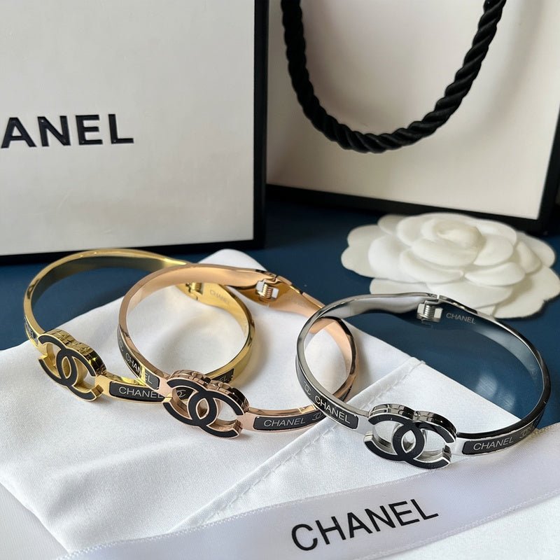 Chanel Black Inlay Double C Metal - Image 5