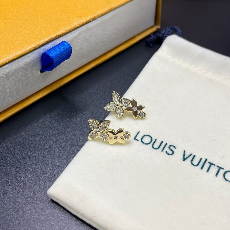 Alternative view of LV Crystal Flowe Earrings