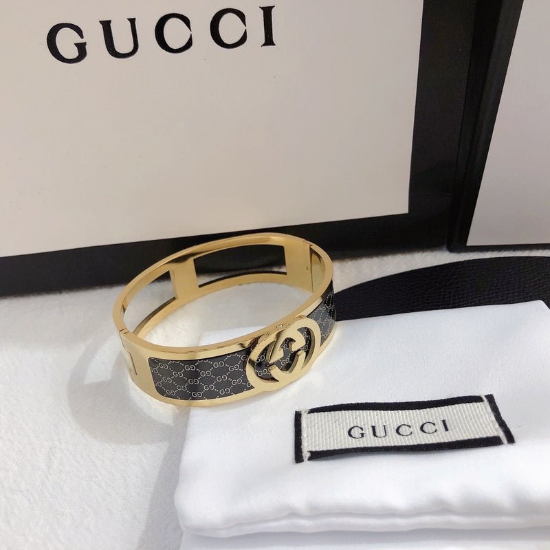 GUCCI Monogram Inlaid GG Gold Cuff Bangle - Image 7