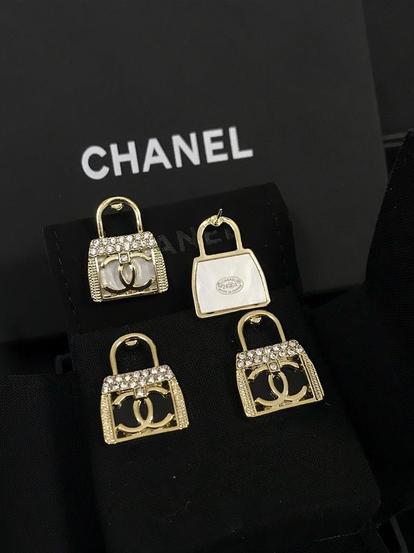 Chanel Mini Flap Bag Hollow - Image 5