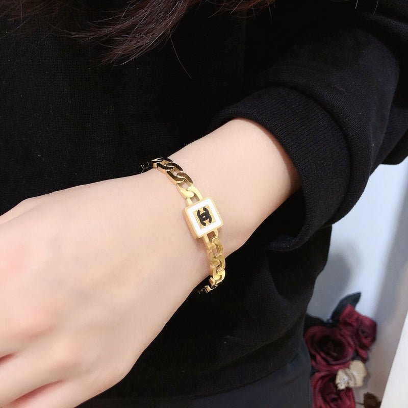 Chanel Square Logo Hollow Weave Bangle - Image 7