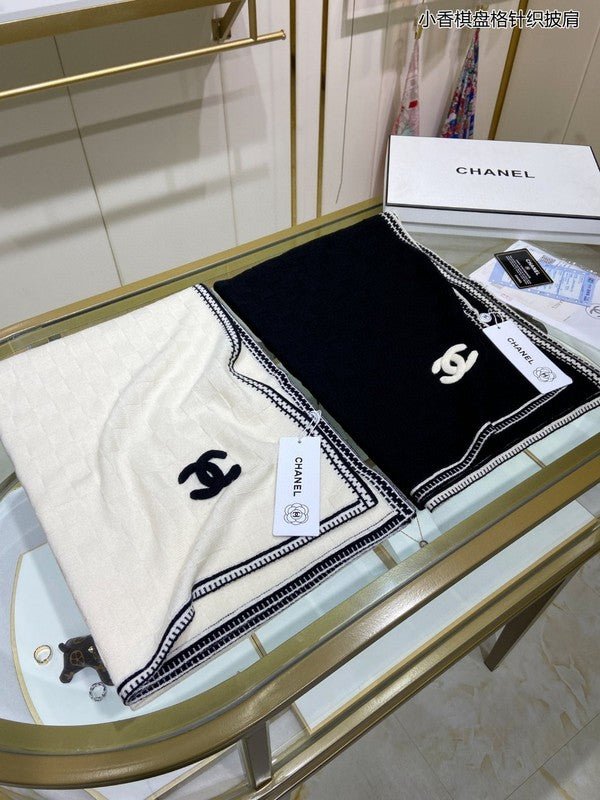 CHANEL Stitched Edge CC Shawl - Image 4