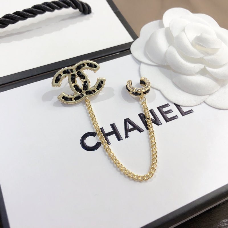 Chanel Chain Linked Asymmetrical Drop Earrings - Image 4