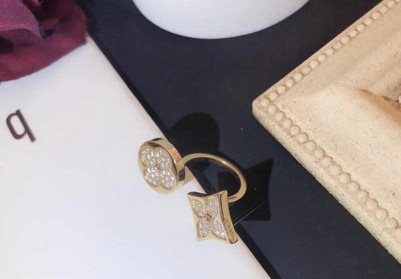 LV Crystal Flower Open Ring - Image 4