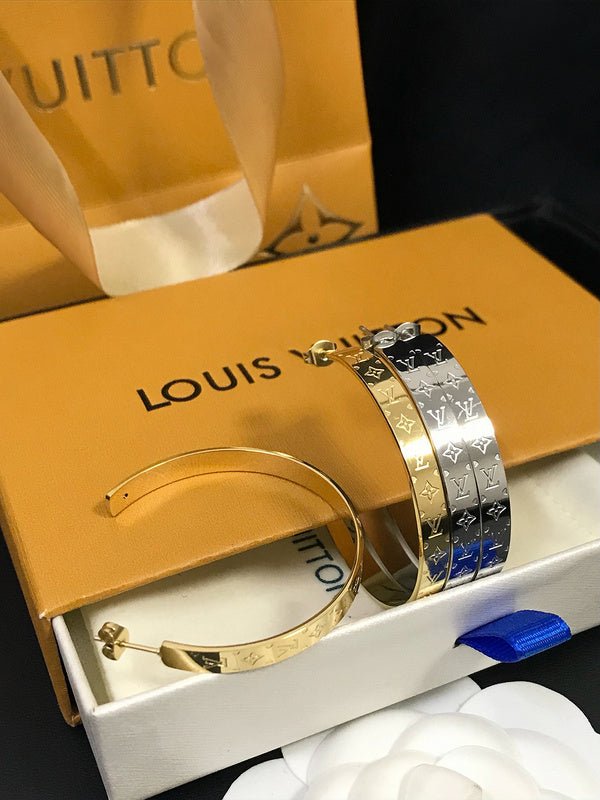 LV Monogram Cuff Vintage Bracelet - Image 4