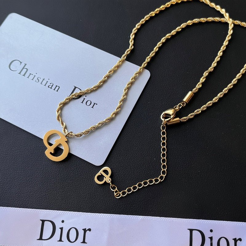 Dior Twisted Chain CD Necklace